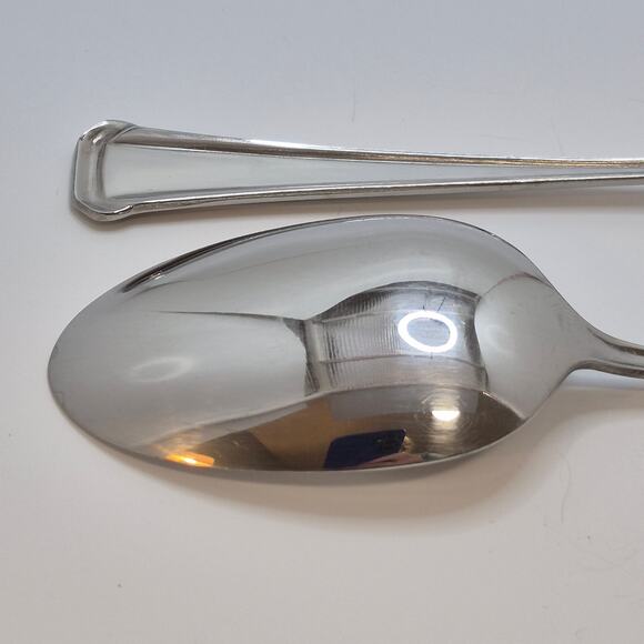 Oneida SSS Maestro St. Leger Vintage Serving Spoons Set of 2 Discontinued - Picture 12 of 16